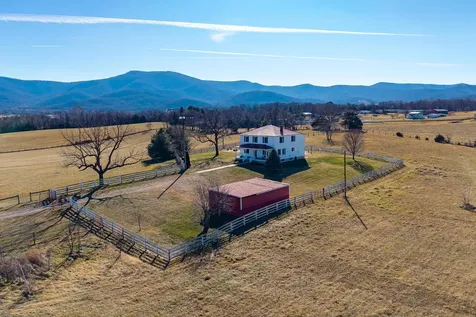 467 Vista View Road Stanley VA 22851