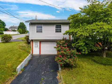 801 Grayson Avenue Waynesboro VA 22980