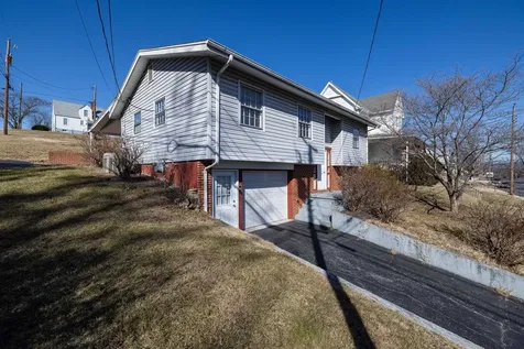 801 Grayson Avenue Waynesboro VA 22980