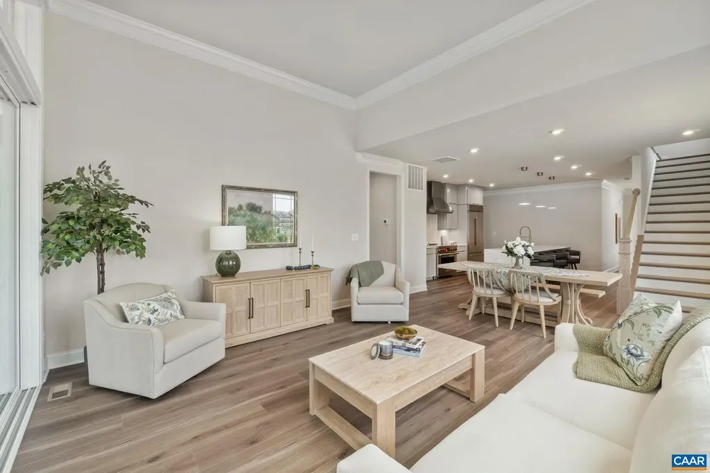 4B-430 Belvedere Boulevard Charlottesville VA 22901