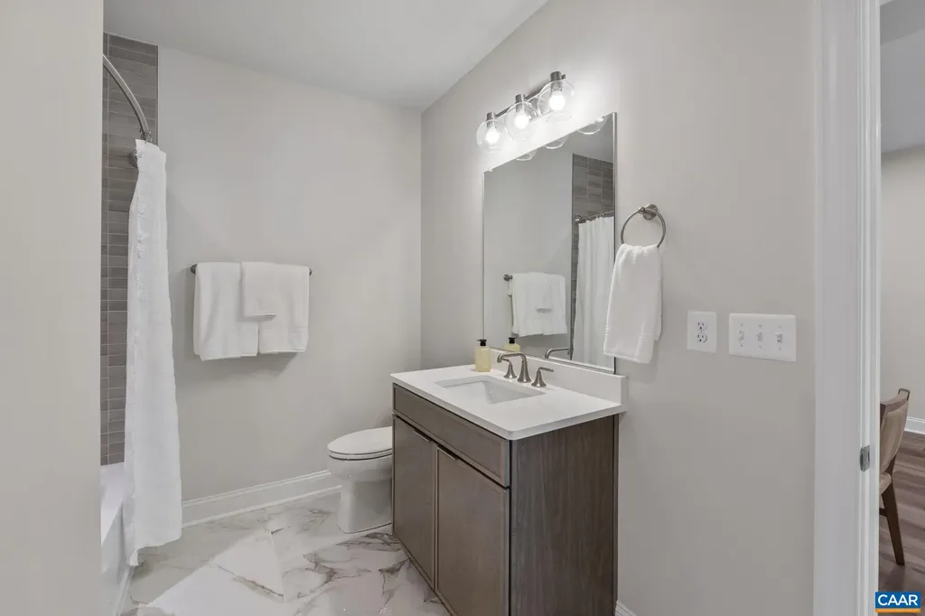 4B-430 Belvedere Boulevard Charlottesville VA 22901