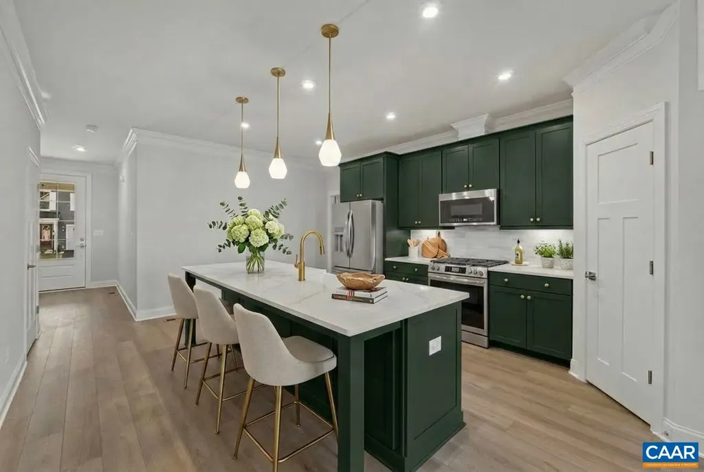4B-430 Belvedere Boulevard Charlottesville VA 22901