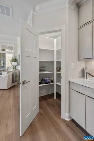 4B-430 Belvedere Boulevard Charlottesville VA 22901