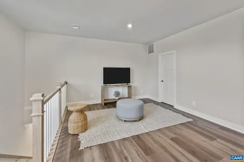 4B-430 Belvedere Boulevard Charlottesville VA 22901