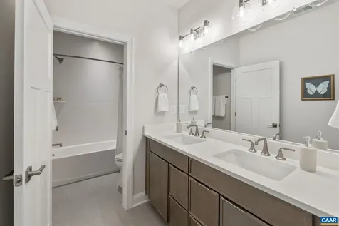 4B-430 Belvedere Boulevard Charlottesville VA 22901