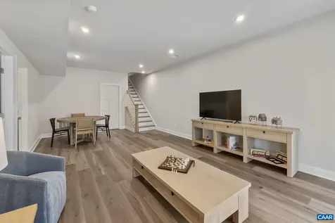 4B-430 Belvedere Boulevard Charlottesville VA 22901
