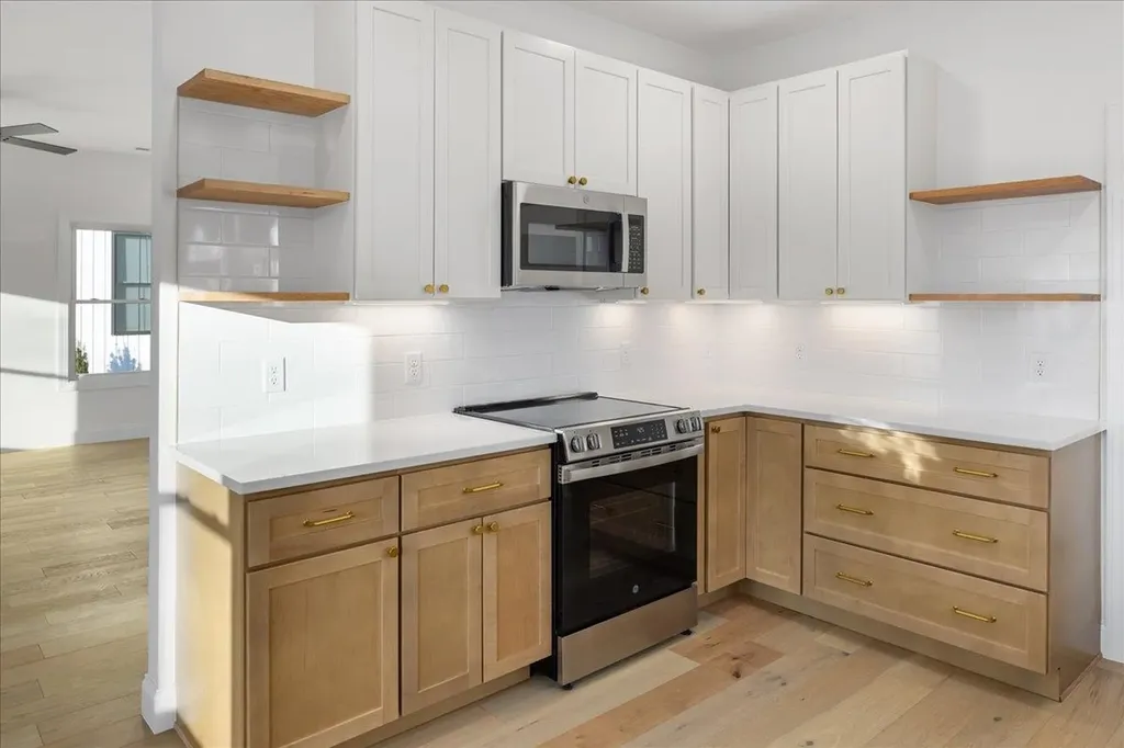 204 Lee Avenue Elkton VA 22827