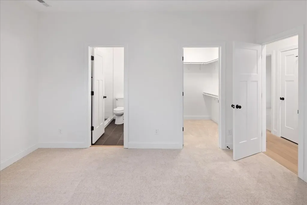 204 Lee Avenue Elkton VA 22827