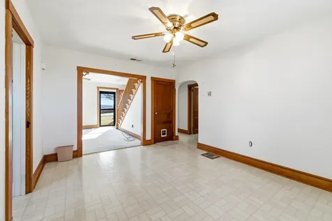 9716 Centerville Road Bridgewater VA 22812