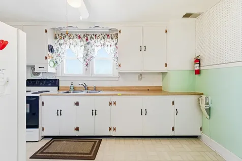 9716 Centerville Road Bridgewater VA 22812