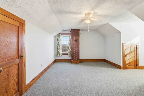 9716 Centerville Road Bridgewater VA 22812