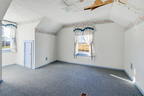 9716 Centerville Road Bridgewater VA 22812