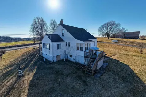 9716 Centerville Road Bridgewater VA 22812