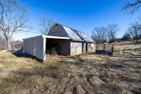 9716 Centerville Road Bridgewater VA 22812