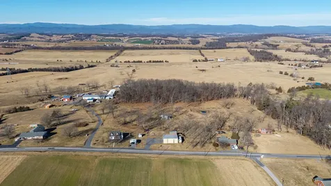 9716 Centerville Road Bridgewater VA 22812