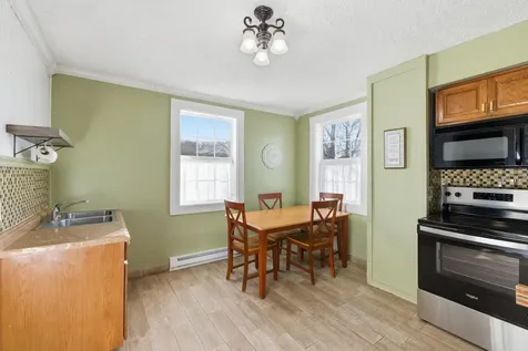 606 Winthrop Street Staunton VA 24401