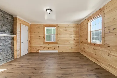 606 Winthrop Street Staunton VA 24401