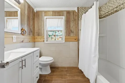 606 Winthrop Street Staunton VA 24401