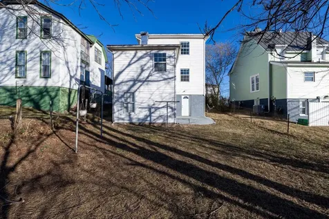 606 Winthrop Street Staunton VA 24401