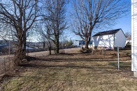 606 Winthrop Street Staunton VA 24401
