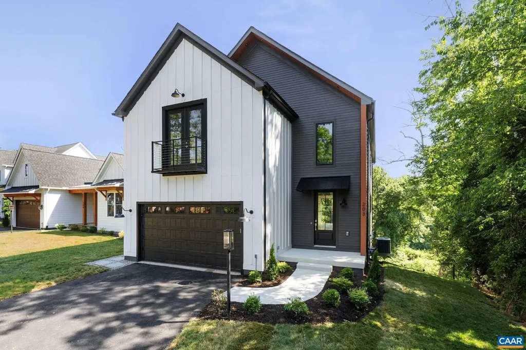 57-22A- 2 Old Three Notched Road Charlottesville VA 22901