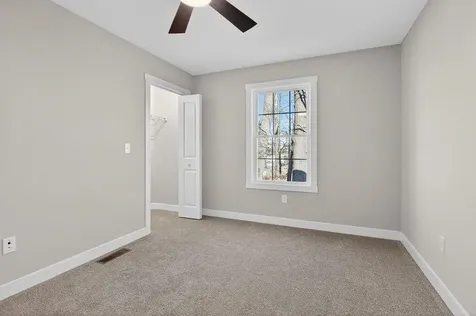 644 Bayard Avenue N Waynesboro VA 22980