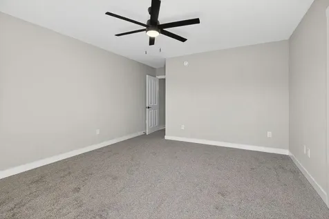 644 Bayard Avenue N Waynesboro VA 22980
