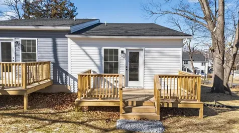 644 Bayard Avenue N Waynesboro VA 22980
