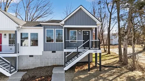 640 Bayard Avenue N Waynesboro VA 22980
