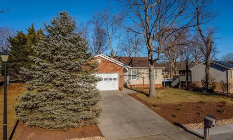 1716 Evergreen Drive Harrisonburg VA 22801