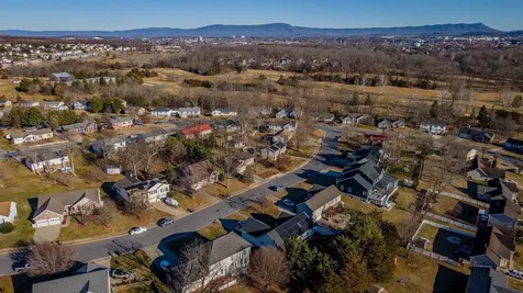 1716 Evergreen Drive Harrisonburg VA 22801