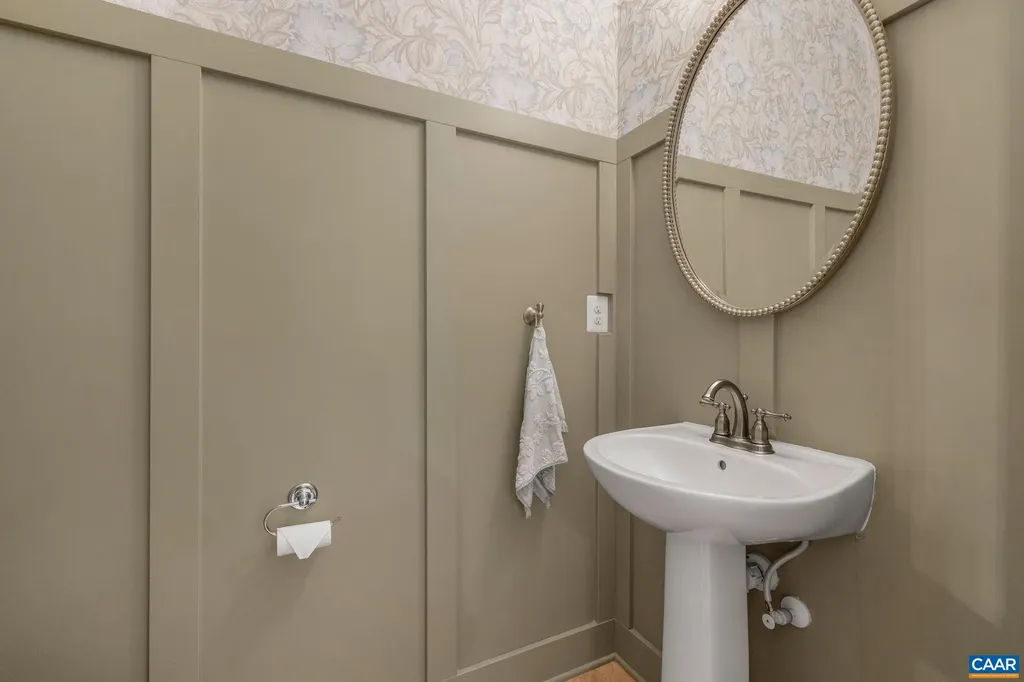 2744 Lockerbie Lane Keswick VA 22947