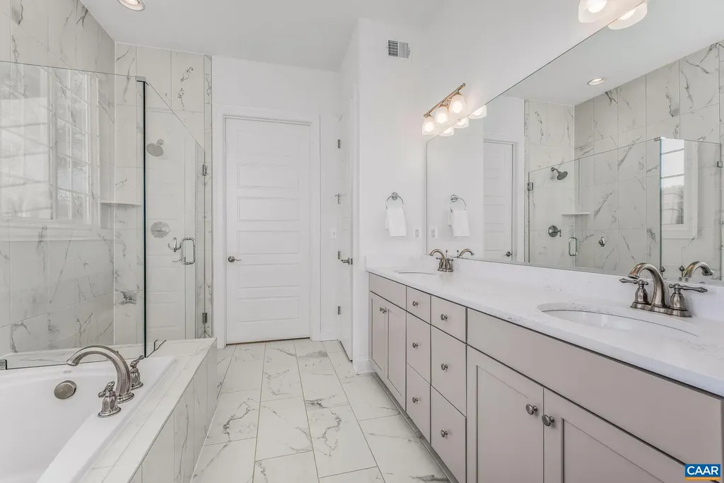 2744 Lockerbie Lane Keswick VA 22947