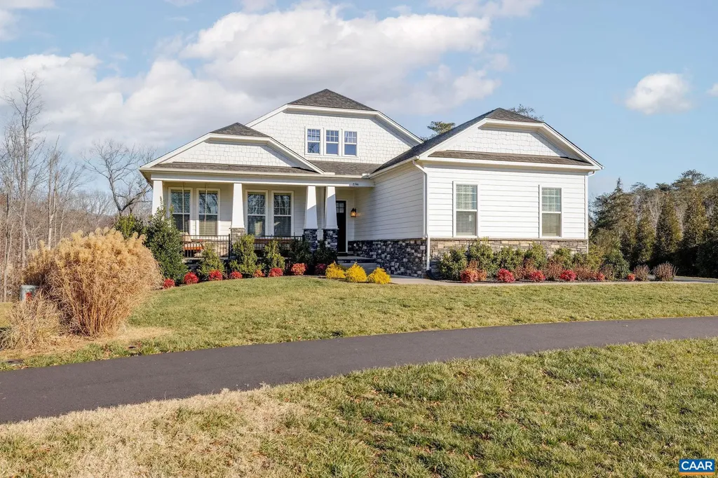 2744 Lockerbie Lane Keswick VA 22947