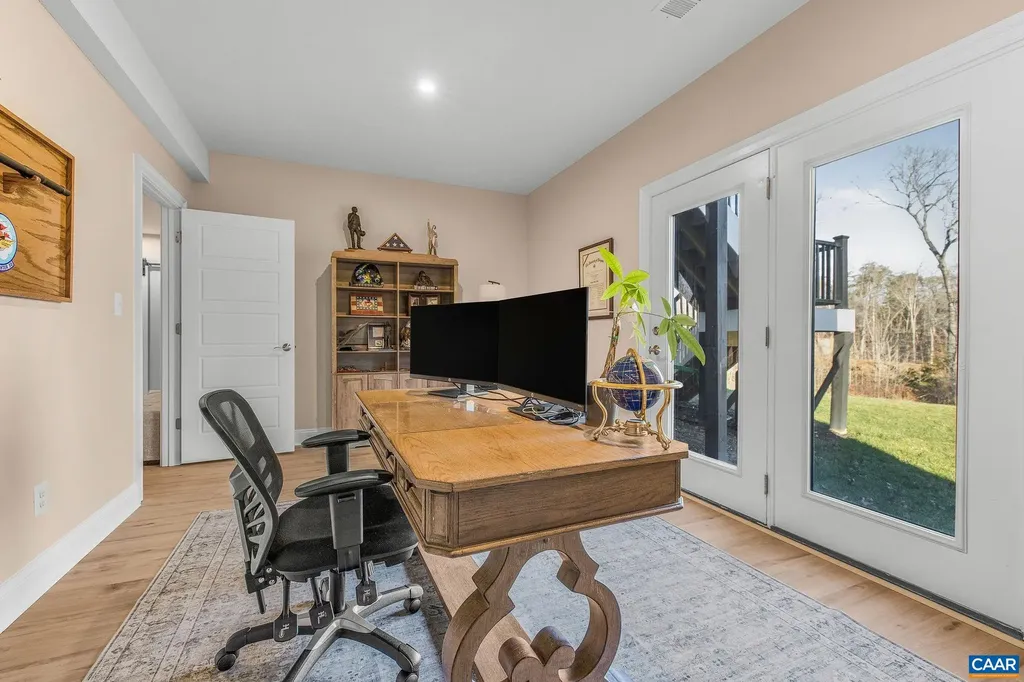 2744 Lockerbie Lane Keswick VA 22947