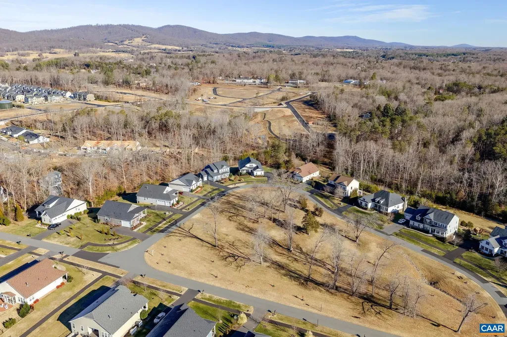 2744 Lockerbie Lane Keswick VA 22947