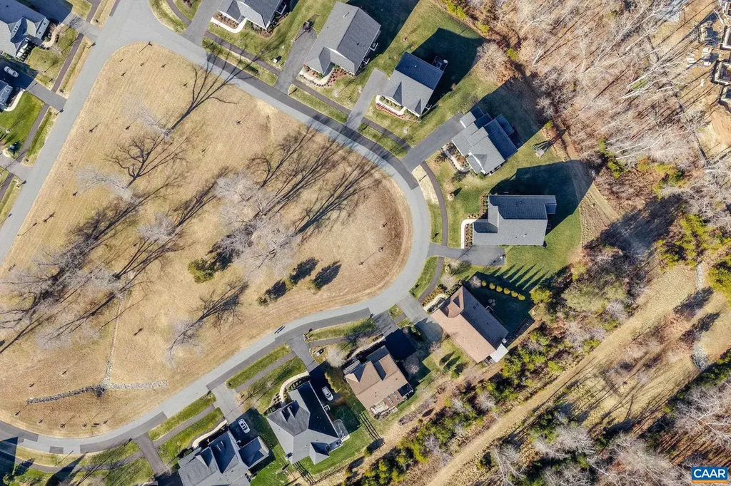 2744 Lockerbie Lane Keswick VA 22947