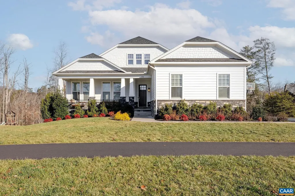 2744 Lockerbie Lane Keswick VA 22947