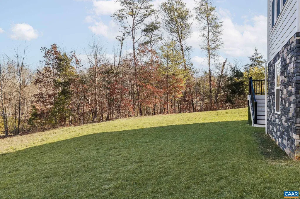 2744 Lockerbie Lane Keswick VA 22947