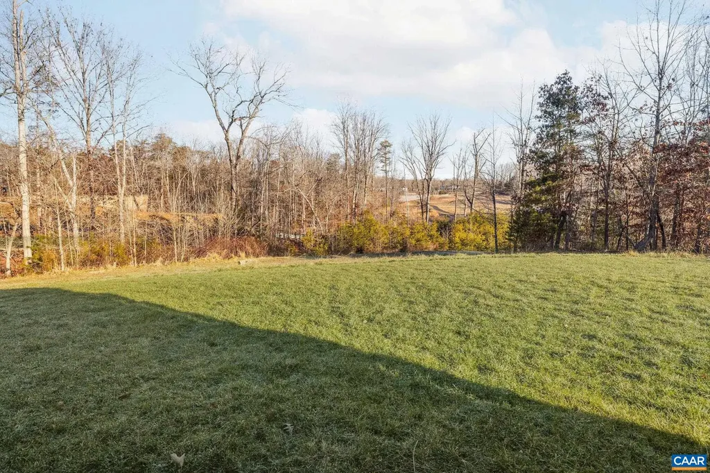 2744 Lockerbie Lane Keswick VA 22947