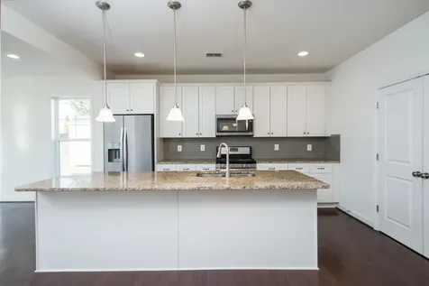 3144 Preston Lake Boulevard Rockingham VA 22801