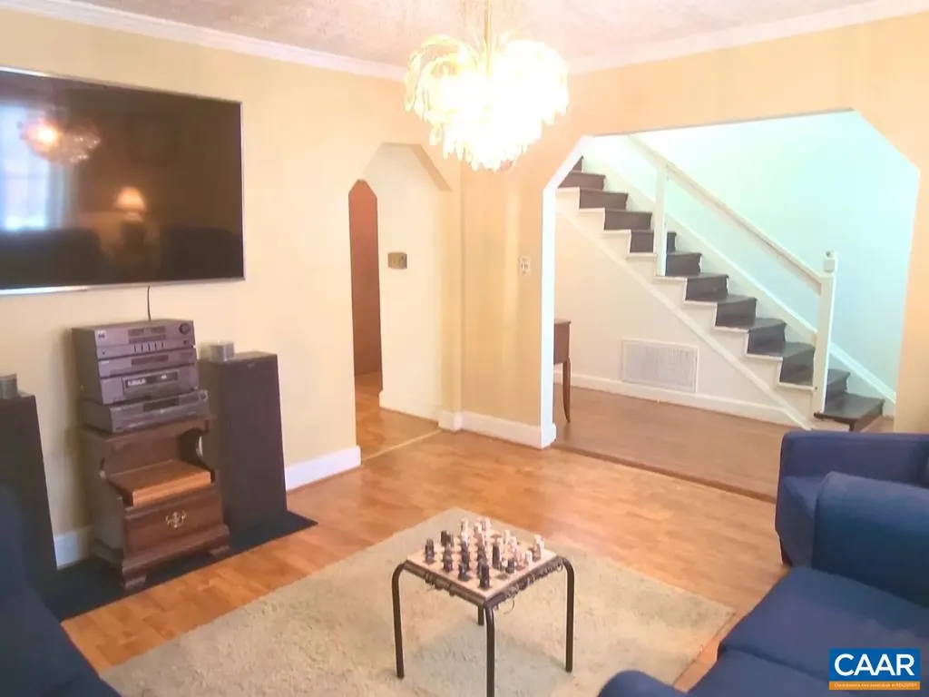 352 10 1/2 Street NW Charlottesville VA 22903