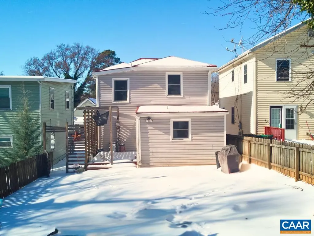 352 10 1/2 Street NW Charlottesville VA 22903