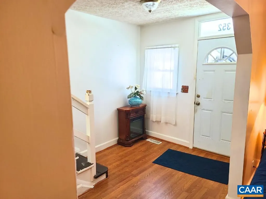 352 10 1/2 Street NW Charlottesville VA 22903