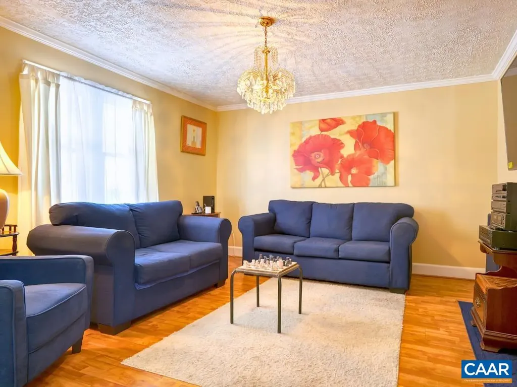 352 10 1/2 Street NW Charlottesville VA 22903