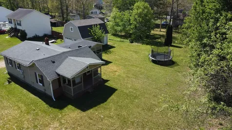 1702 Cherry Avenue Grottoes VA 24441