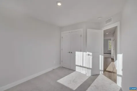 288 Gibraltar Drive Waynesboro VA 22980