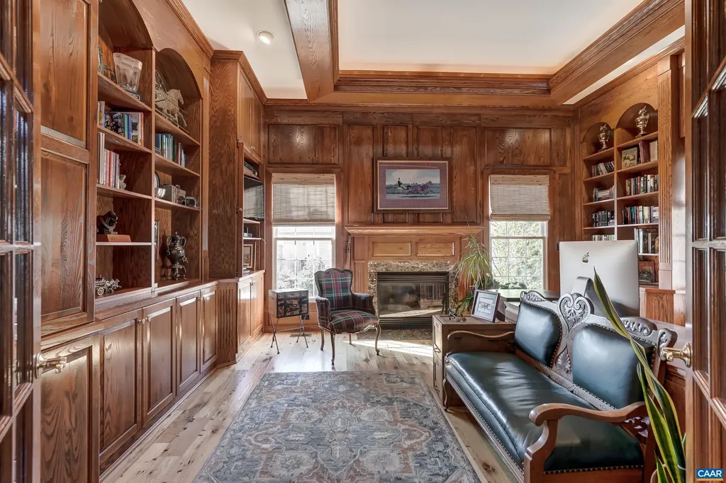 1126 Cambridge Hill Lane Keswick VA 22947