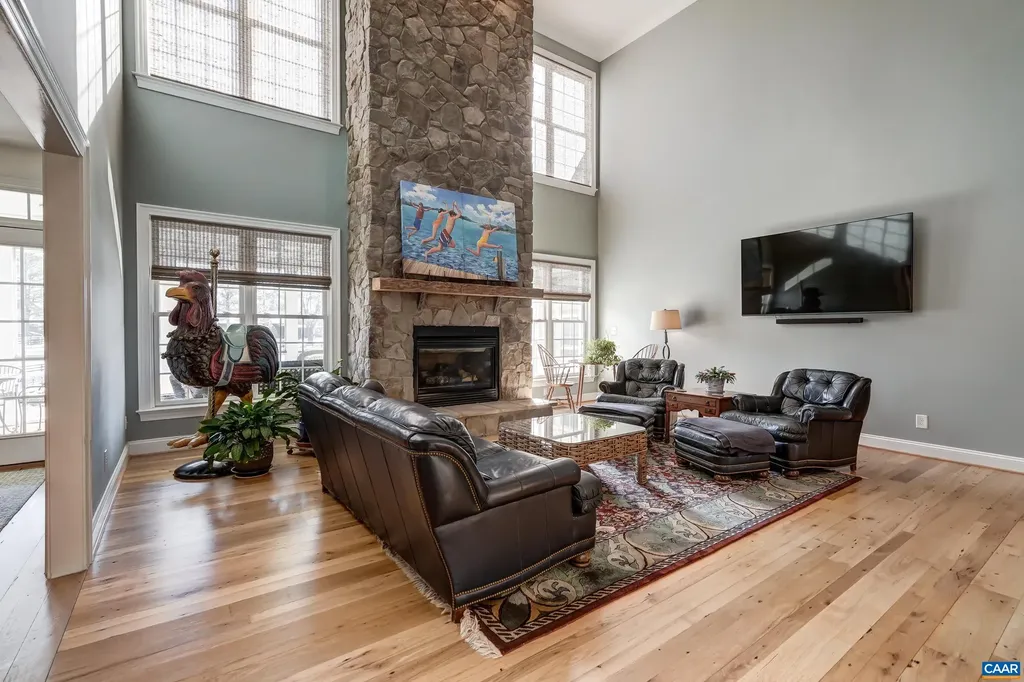 1126 Cambridge Hill Lane Keswick VA 22947