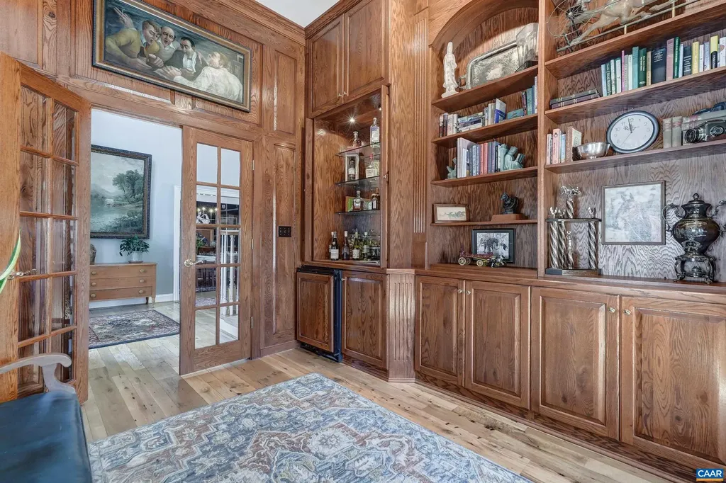 1126 Cambridge Hill Lane Keswick VA 22947